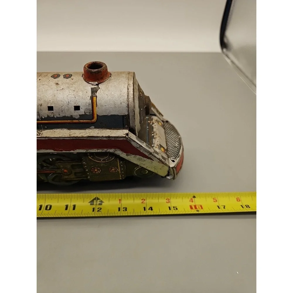 Vintage Over Lane Express and Silver Mountain Tin Train Engines‎